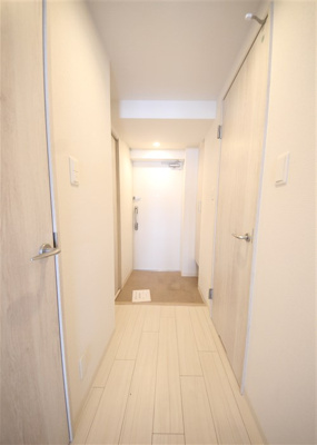 【玄関】 | フォーリアライズ本町レクス