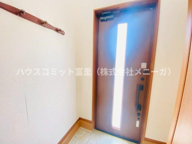 ふじき野３丁目中古戸建 の玄関