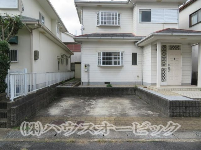 宇治市木幡南原の中古一戸建の外観