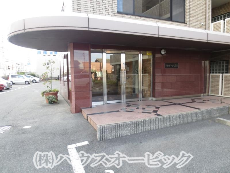 グラン・ドマーレ久津川（１階）の外観