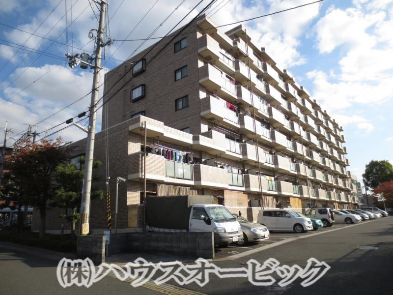 グラン・ドマーレ久津川（１階）の外観