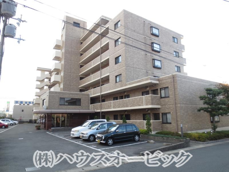 グラン・ドマーレ久津川（リフォーム済・４階・空家）の外観