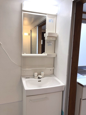 【洗面所】 | 柿の木の家