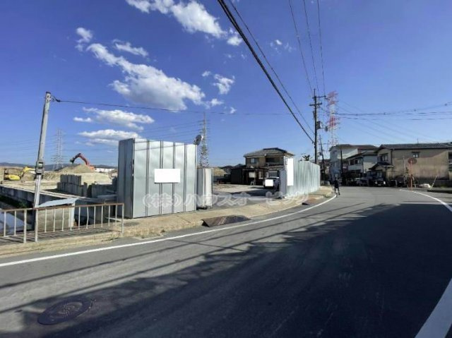 城陽市水主森ノ東の売地の外観