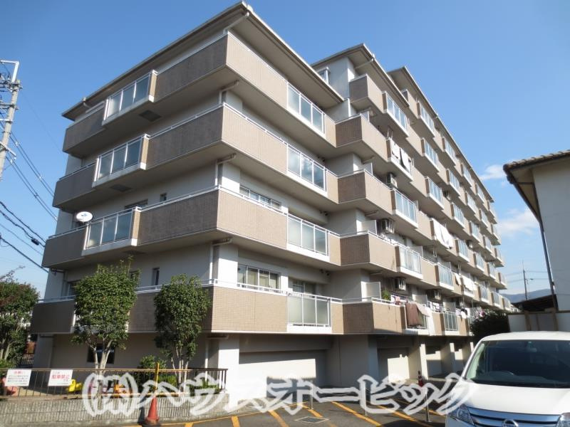 ユニライフ宇治木幡の外観