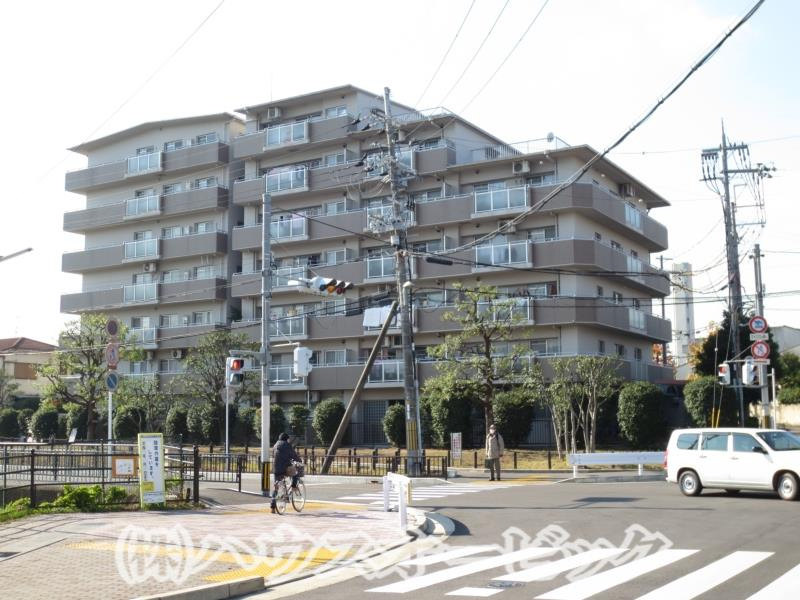 ユニライフ宇治木幡の外観