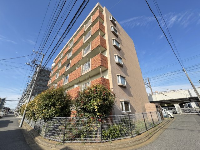 ダイカンプラザ の外観