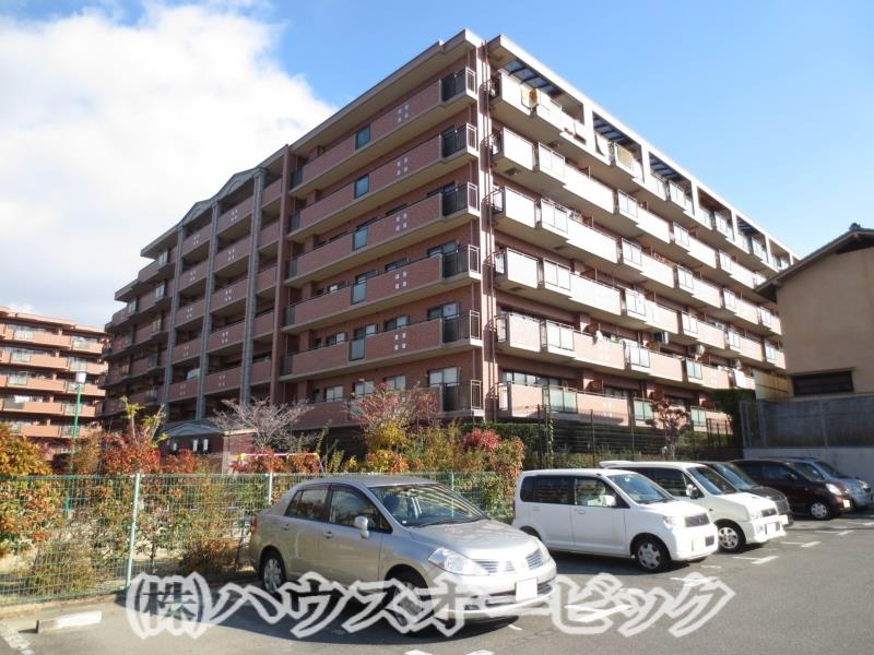 パデシオン宇治伊勢田Ⅱ番館の外観