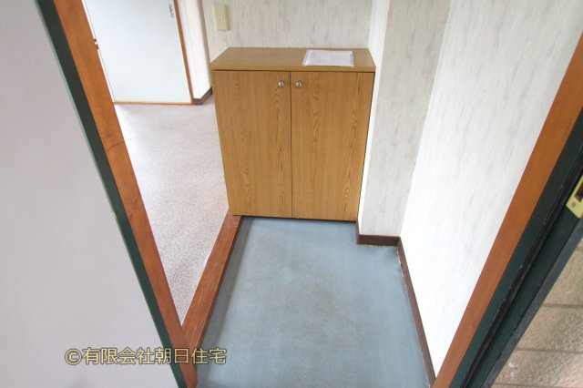 ウエストヒルの玄関