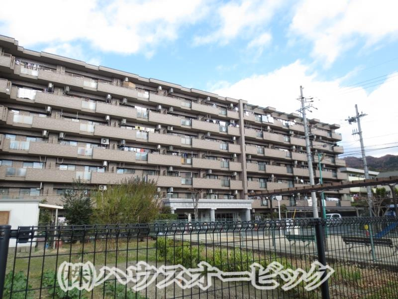 パデシオン宇治三室戸２番館の外観