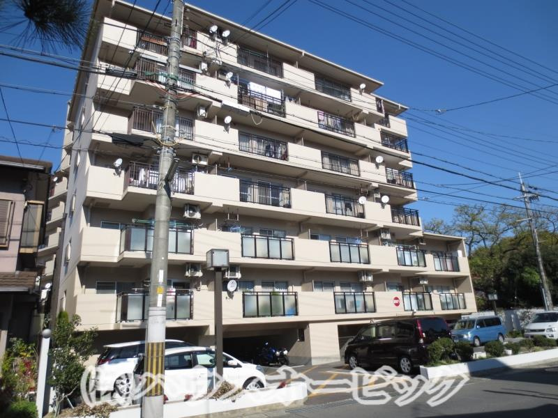 グリーンピア宇治（リノベーション令和6年11月完了・角部屋空家・即入居可）の外観