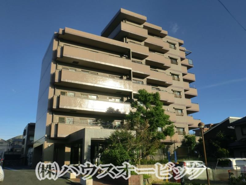 ベル・アーバニティ小倉南の外観