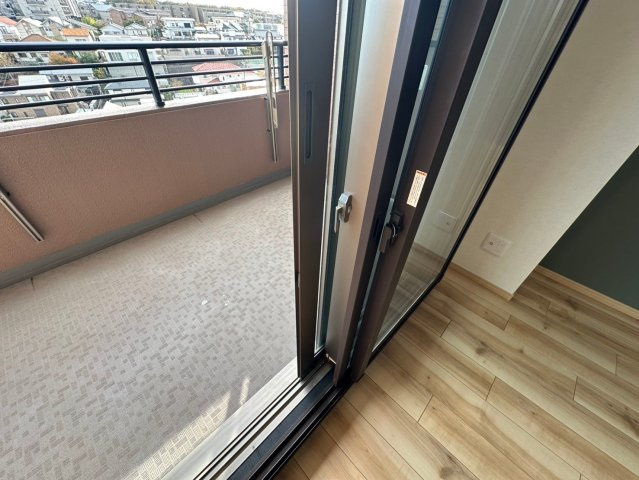 グランドメゾン茶屋ヶ坂のその他|二重サッシになっているので防音性や断熱性があります！