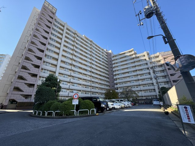 南砂町グリーンハイツ2号棟の外観|「南砂町」駅徒歩3分の好立地に佇む総戸数498戸の大規模マンション