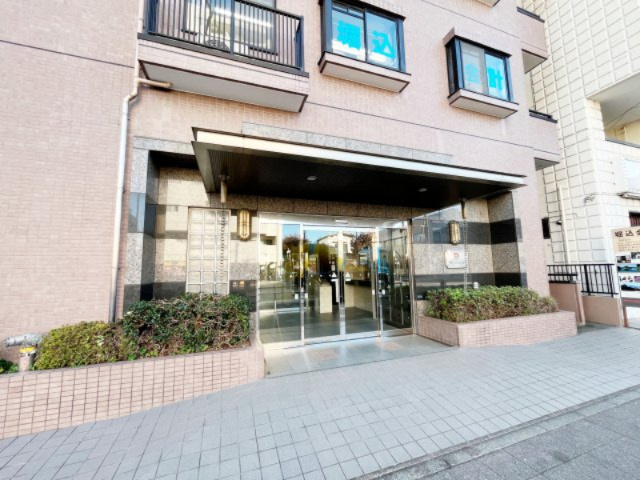 『八王子市マンション』ドミール八王子【仲介手数料無料】　八王子市八木町2-13のエントランス|～仲介手数料無料☆八王子ひなた不動産～ドミール八王子