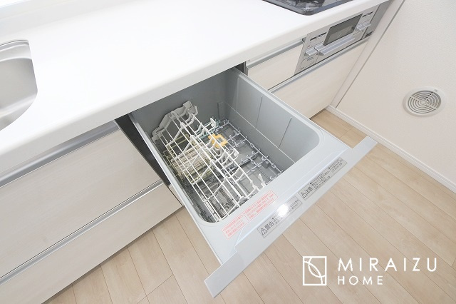 【設備】 | 建物完成につき、実際のお部屋をごゆっくりご見学いただけます。お休みの日にご家族で見学はいかがでしょう。
