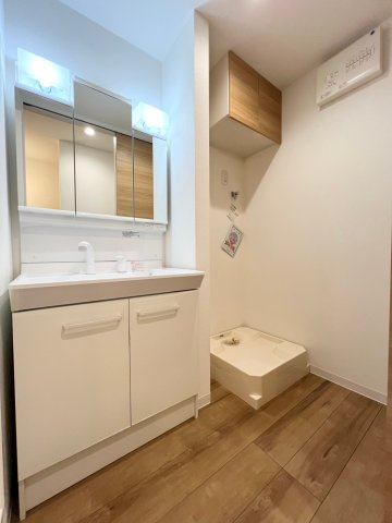 Lapule Meguroの洗面所|Lapule Meguro