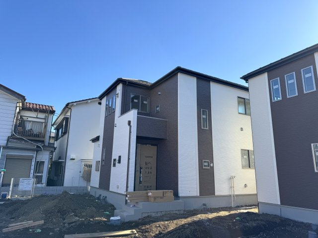 松戸市古ケ崎３丁目新築戸建【古ヶ崎小学校：7分】の外観|I号棟外観・12月17日撮影・もうすぐ完成！