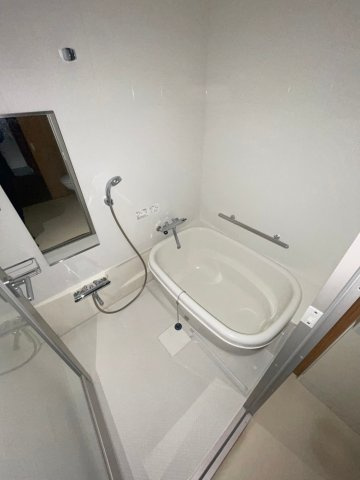 アヴェニール千里丘の浴室