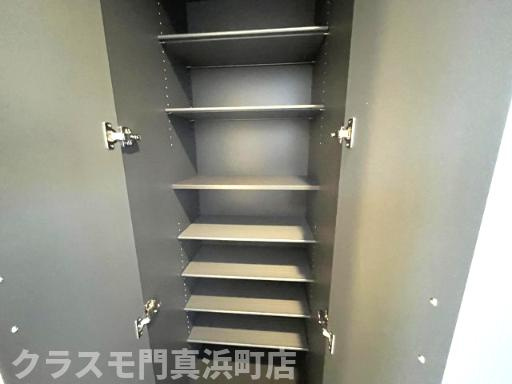 プレジオ新大阪EUROの収納