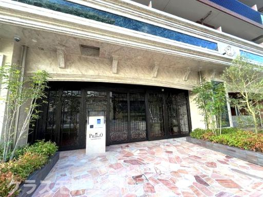 プレジオ新大阪EUROのエントランス