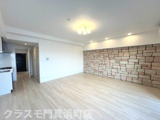 プレジオ新大阪EUROの居間・リビング