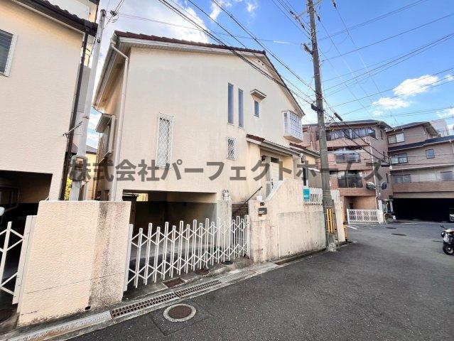 大垣内町１丁目戸建　賃貸の外観|落ち着いた雰囲気の外観です