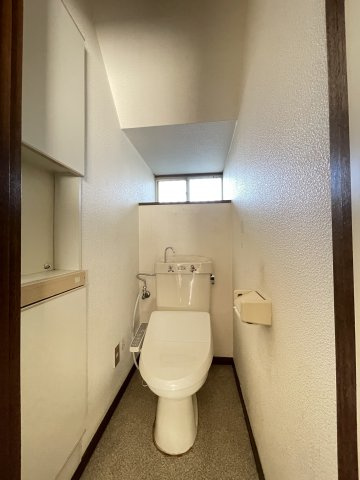 【トイレ】 | 深谷市上野台　中古住宅   | 現地(2024年11月撮影)