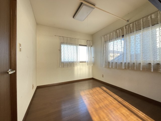 【洋室】 | 深谷市上野台　中古住宅   | 現地(2024年11月撮影)