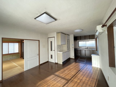 【居間・リビング】 | 深谷市上野台　中古住宅   | 現地(2024年11月撮影)