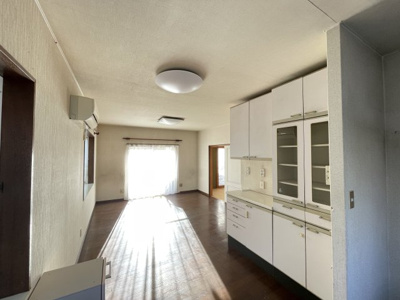 【居間・リビング】 | 深谷市上野台　中古住宅   | 現地(2024年11月撮影)