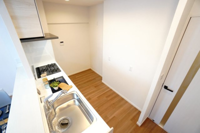 【キッチン】 | 【上質リノベ】フローレンス田方ウイングテラス | 室内（2025年3月21日14：00頃）撮影