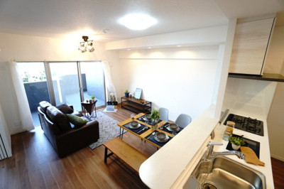 【居間・リビング】 | 【上質リノベ】フローレンス田方ウイングテラス | 室内（2025年3月21日14：00頃）撮影