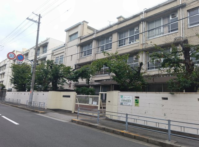 エクシオ長居公園の周辺|東我孫子中学校約徒歩約6分