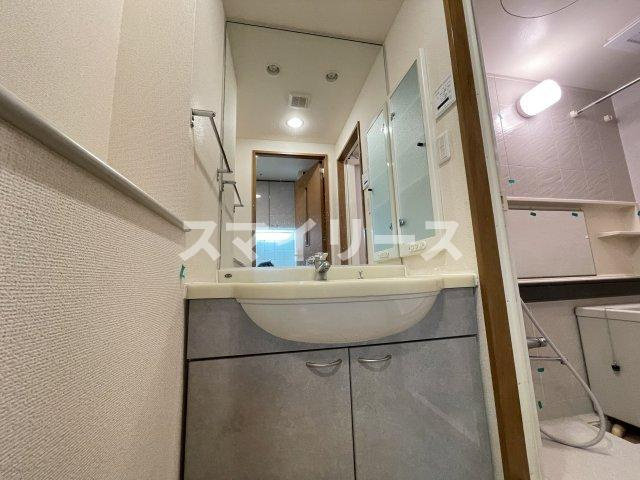 ウィンベル我孫子の独立洗面台