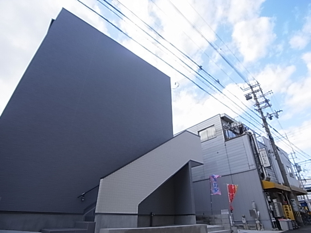 神戸市長田区東尻池町４丁目のアパートの外観
