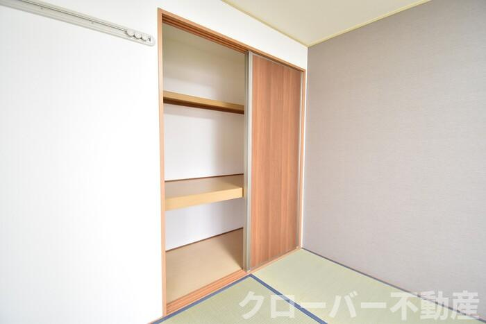 サンライズ２１ｔｈ B棟の収納|物入