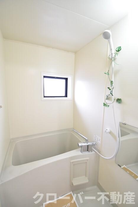 サンライズ２１ｔｈ B棟の浴室|浴室