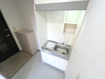 【キッチン】 | アヴェニール岡本