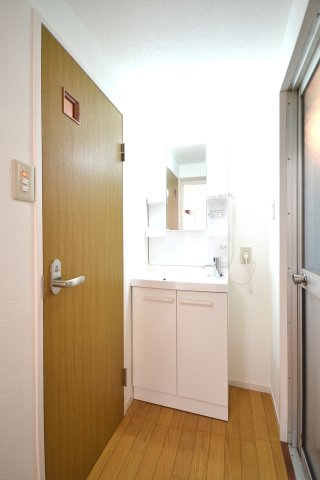 イータウン矢三Ⅱの洗面所