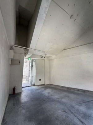 【内装】 | デコールビル