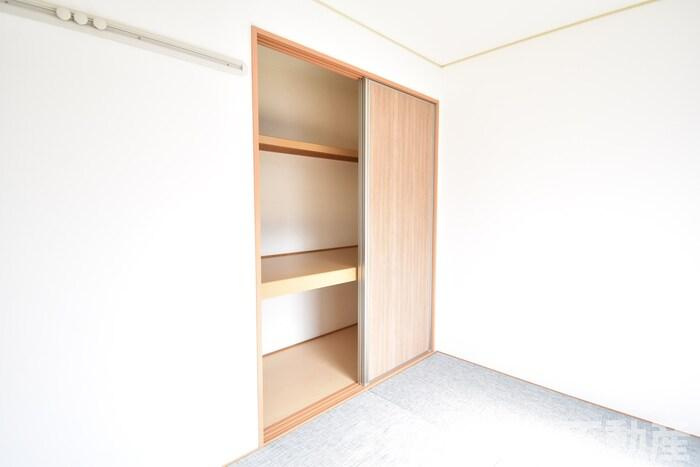 サンライズ２１ｔｈ C棟の収納|物入