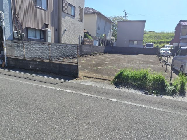 ６４２０７　岐阜市山吹町土地の外観