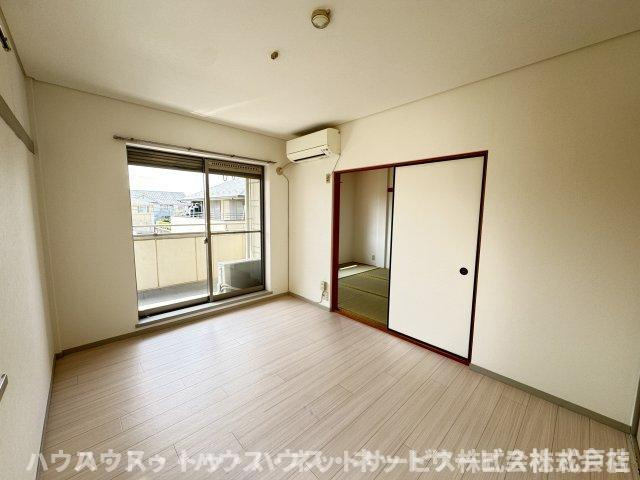 メゾンコムラ の居間・リビング