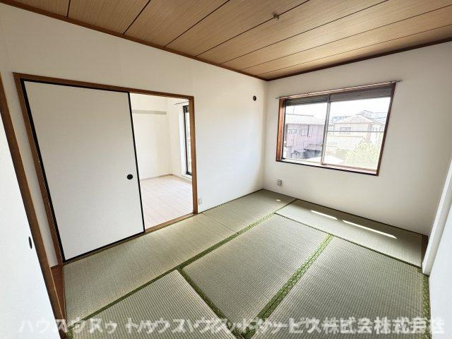 メゾンコムラ の和室