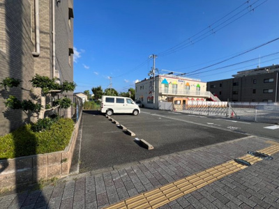 【駐車場】 | ヴィルヌーブ