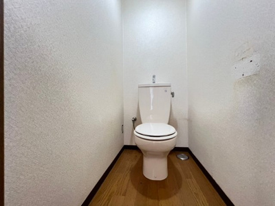 【トイレ】 | ヴィルヌーブ