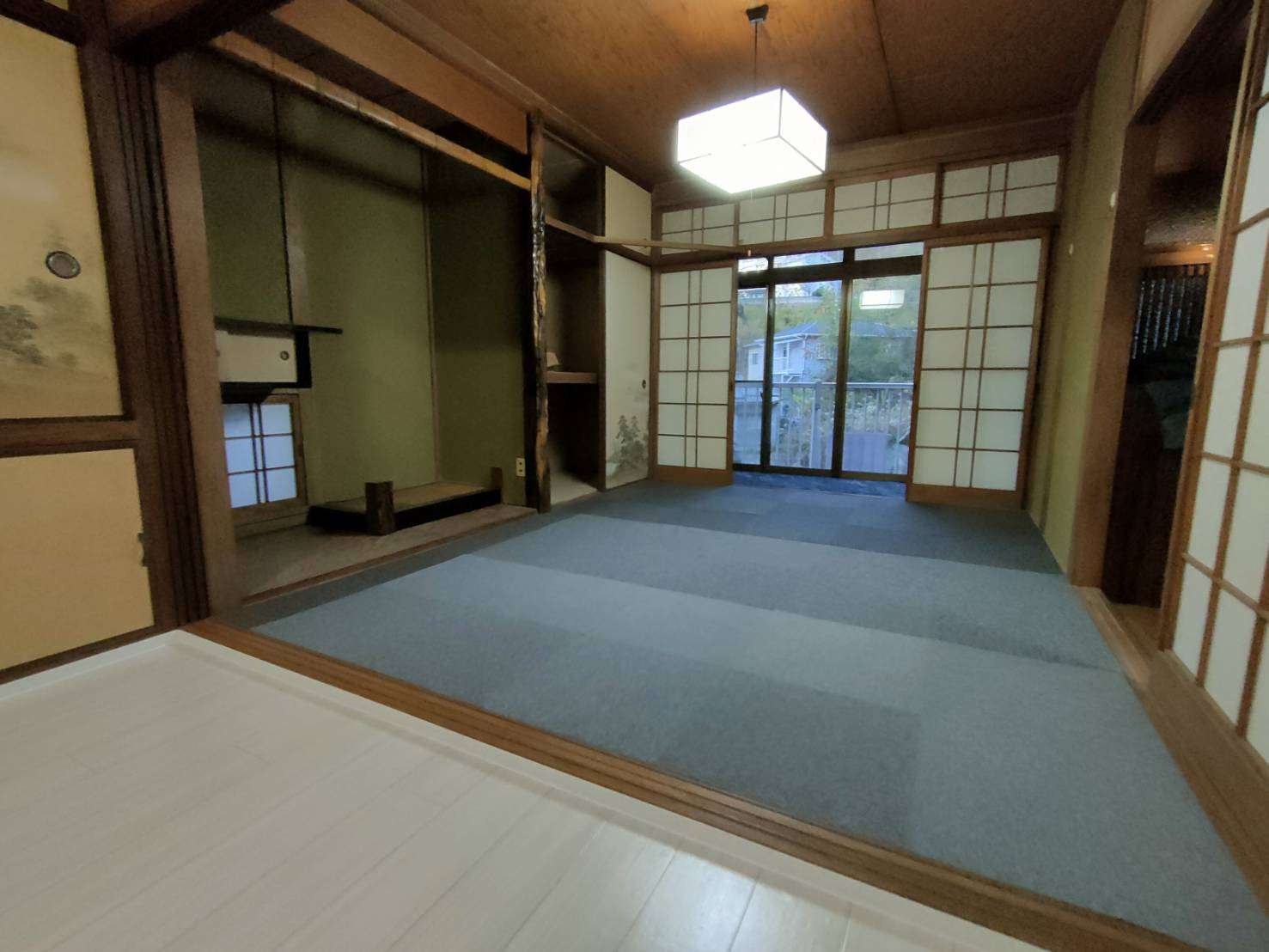 呉市東畑１丁目の一戸建ての洋室