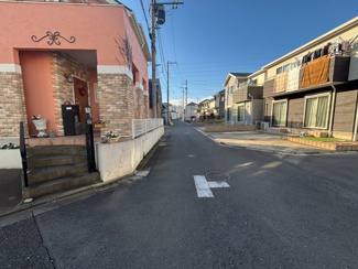 【前面道路含む現地写真】