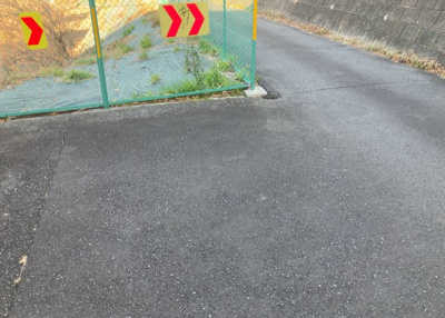 【庭】 | シティパル座間B棟 | 物件によっては、入居者が個人的に使用できる専用庭がついているものもあります。また、住宅の中にある土間の部分を庭と呼ぶこともあります。庭の用途は住む人によって変わり、それによってデザインもさまざまです。